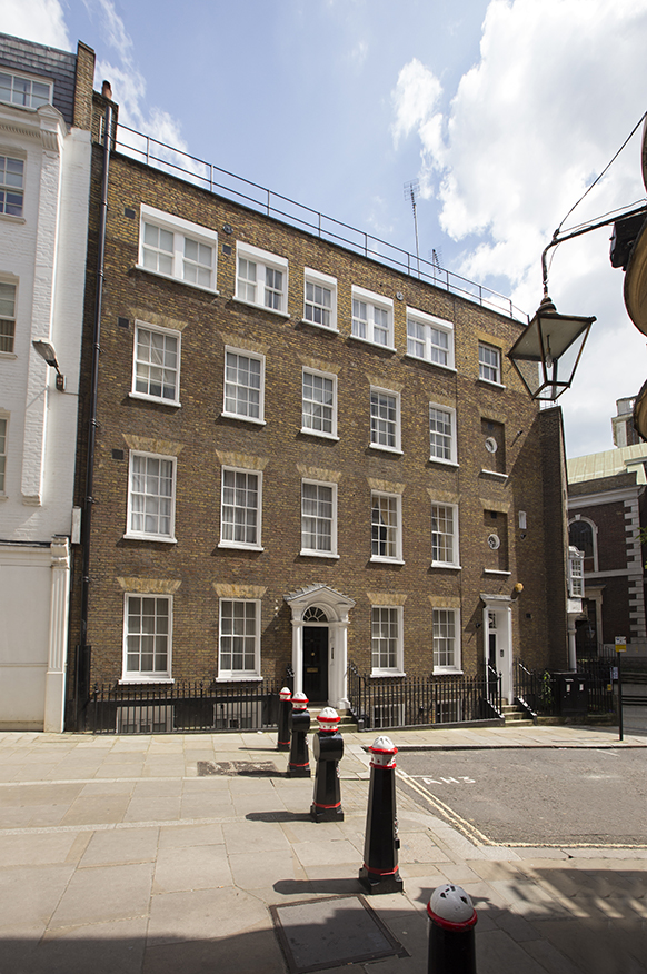 36 St Andrew’s Hill, London EC4